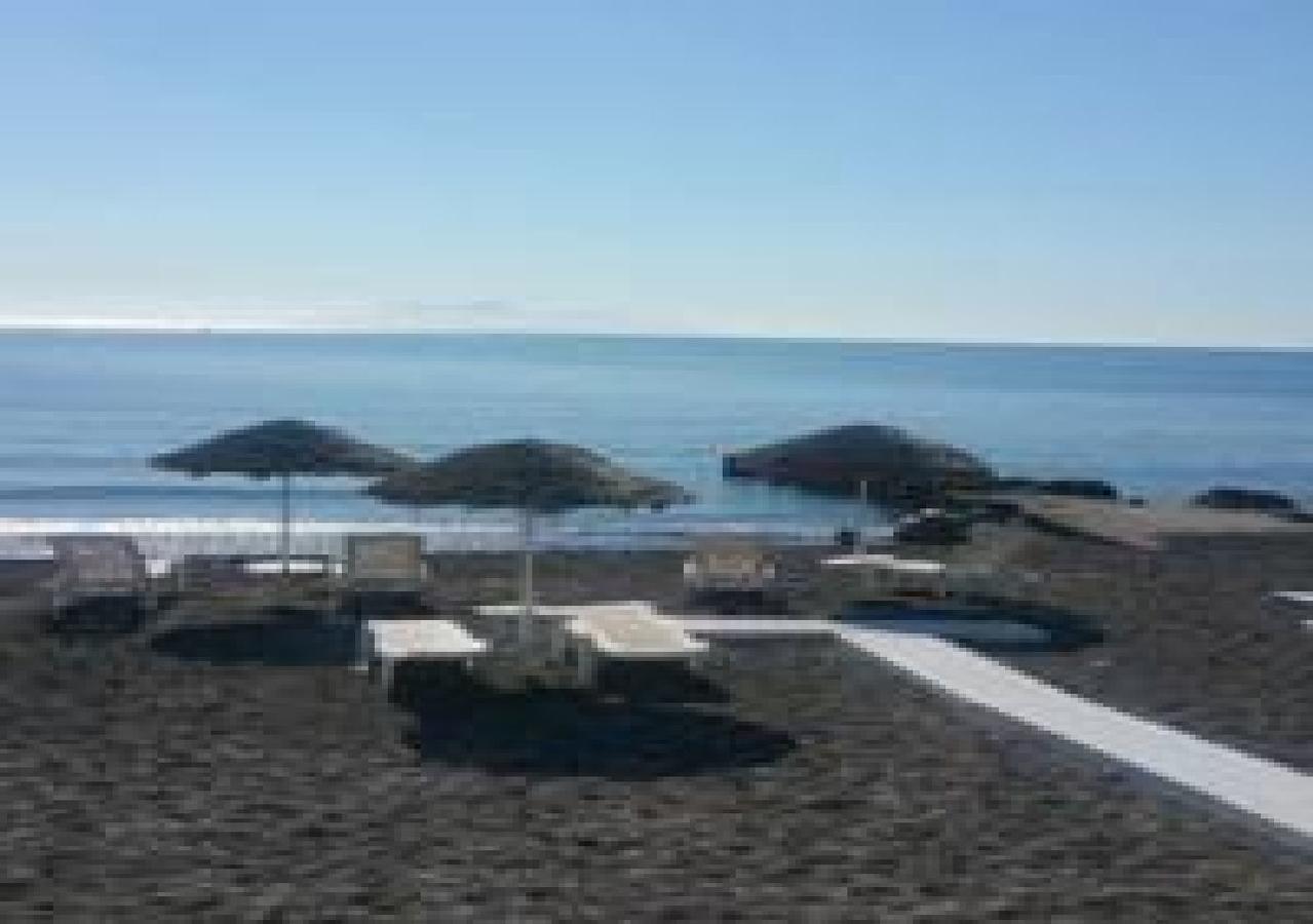 Geomare Beach House Monolithos  Exterior photo